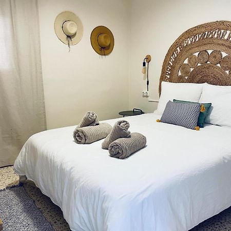 Apartamentos Carabela Playa Migjorn Bagian luar foto