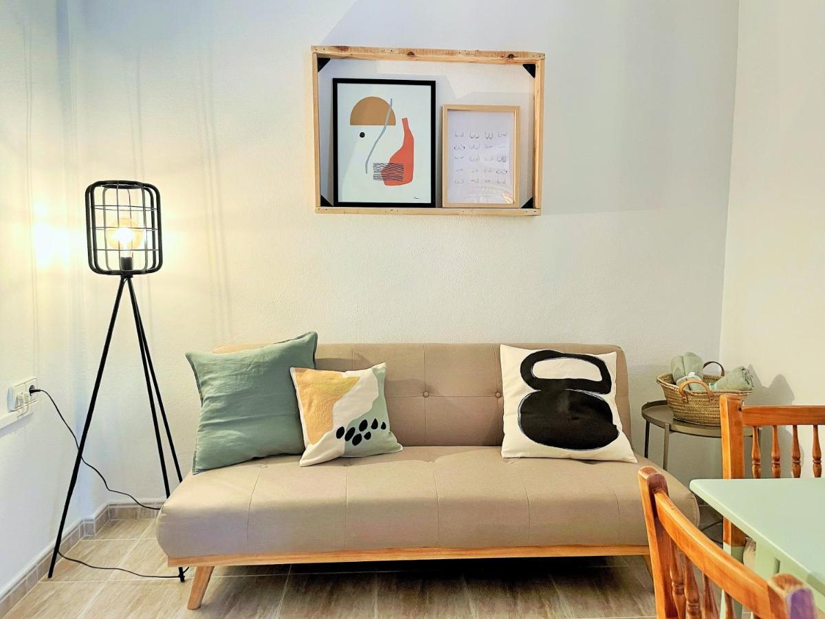 Apartamentos Carabela Playa Migjorn Bagian luar foto