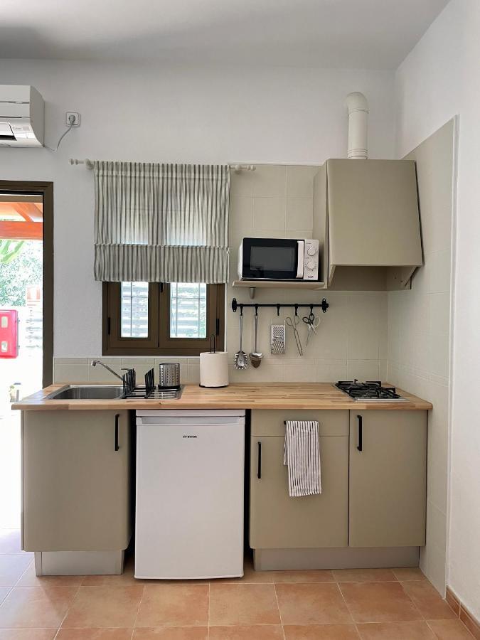 Apartamentos Carabela Playa Migjorn Bagian luar foto